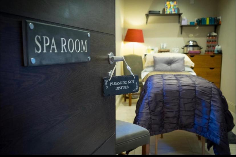 Ryder Cup Lodge Duchally - Free Access To Leisure Club Swimming Pool Hot Tub Steam Room - Starlink Satellite Internet - Sky Glass Now Dog Friendly For 2025 ออคเทอราร์เดอร์ ภายนอก รูปภาพ
